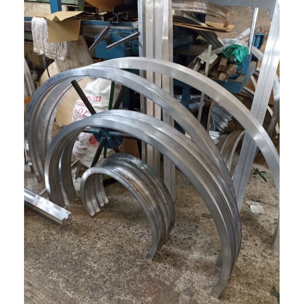 Kusen Aluminium Pintu /Jendela Lengkung
