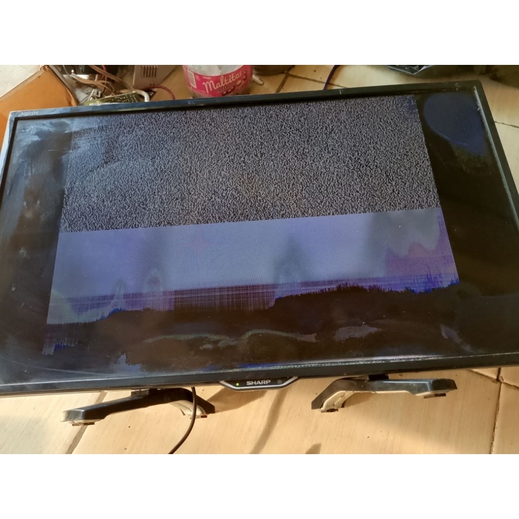 tv led Sharp 24 in minus layar/rusak layar/harus ganti layar
