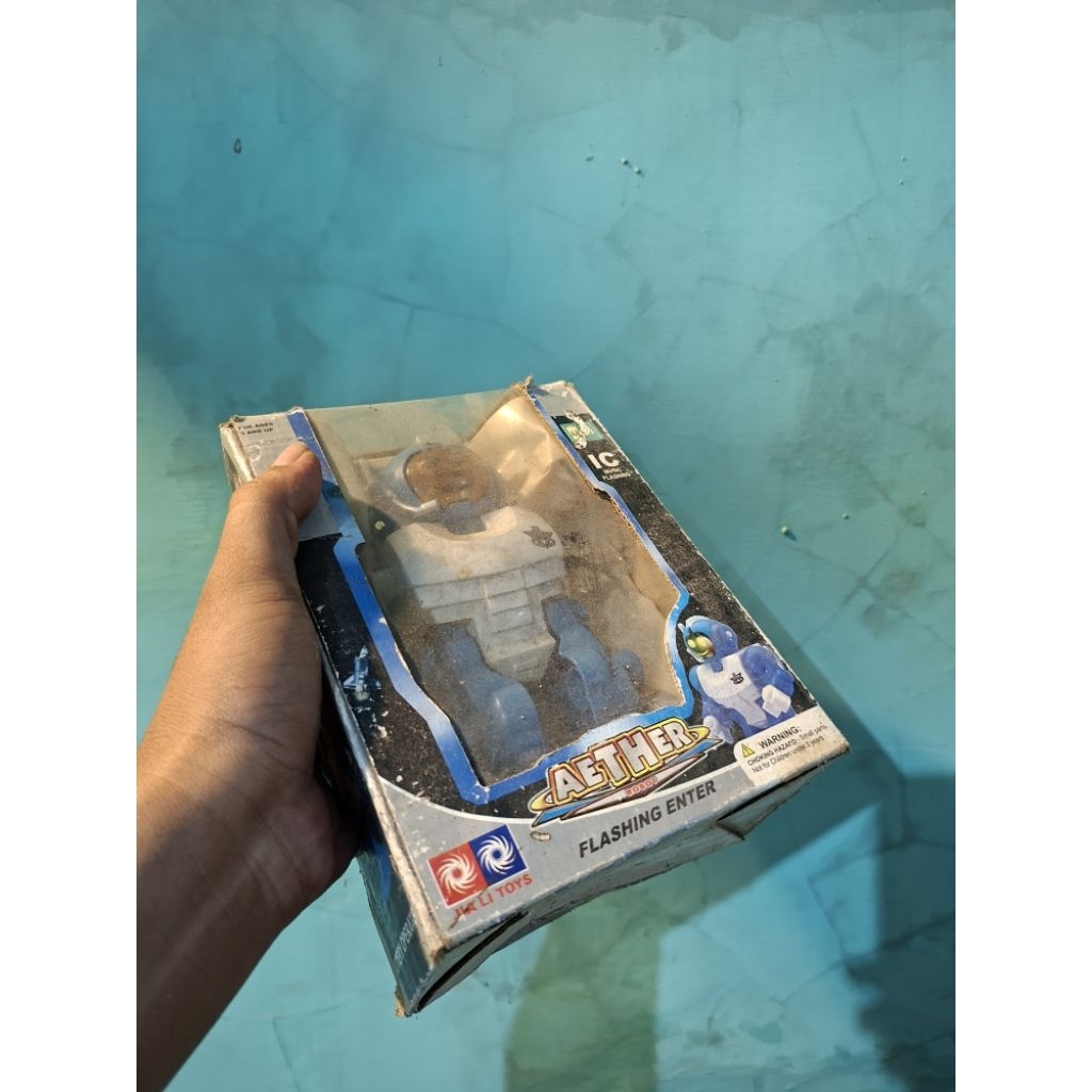 mainan robot jadul