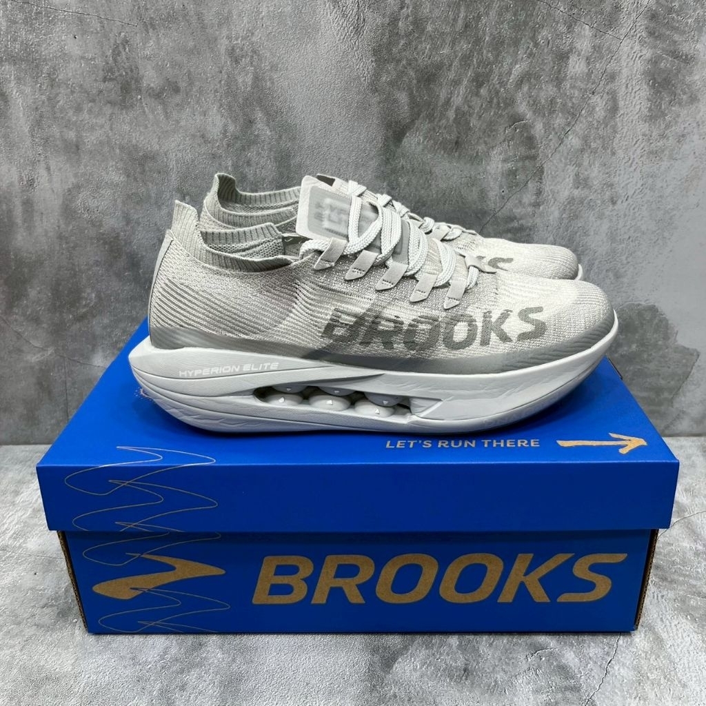 sepatu running Brooks Hyperion elyte 5