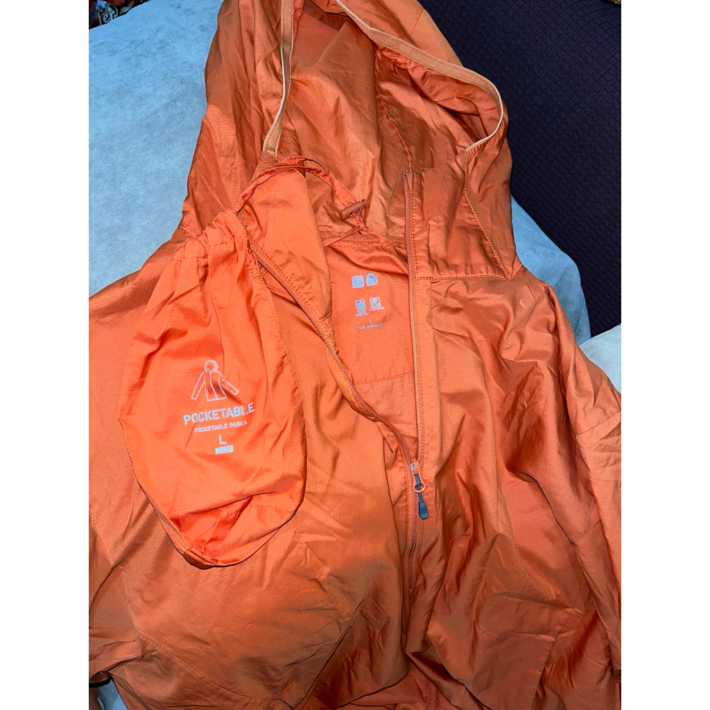 PRELOVED JAKET UV UNIQLO