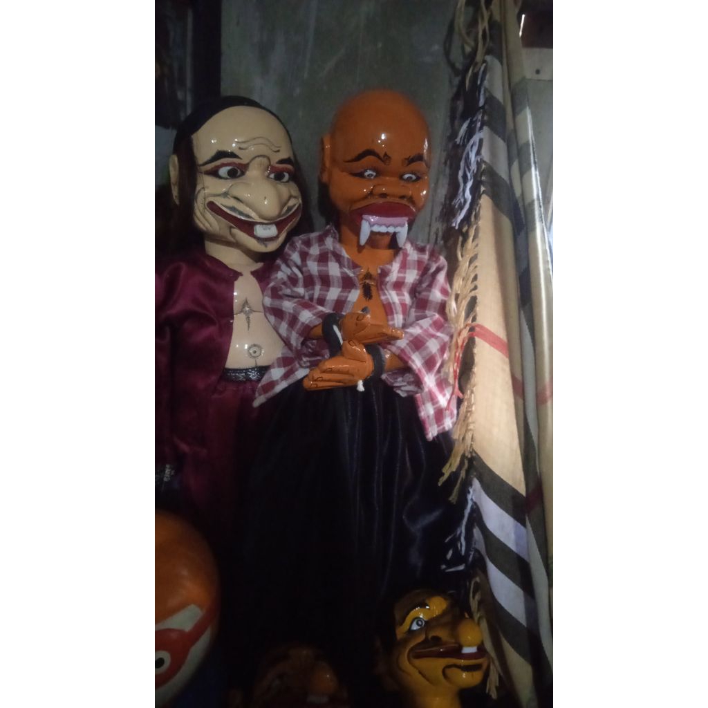 wayang golek buta botak ucir