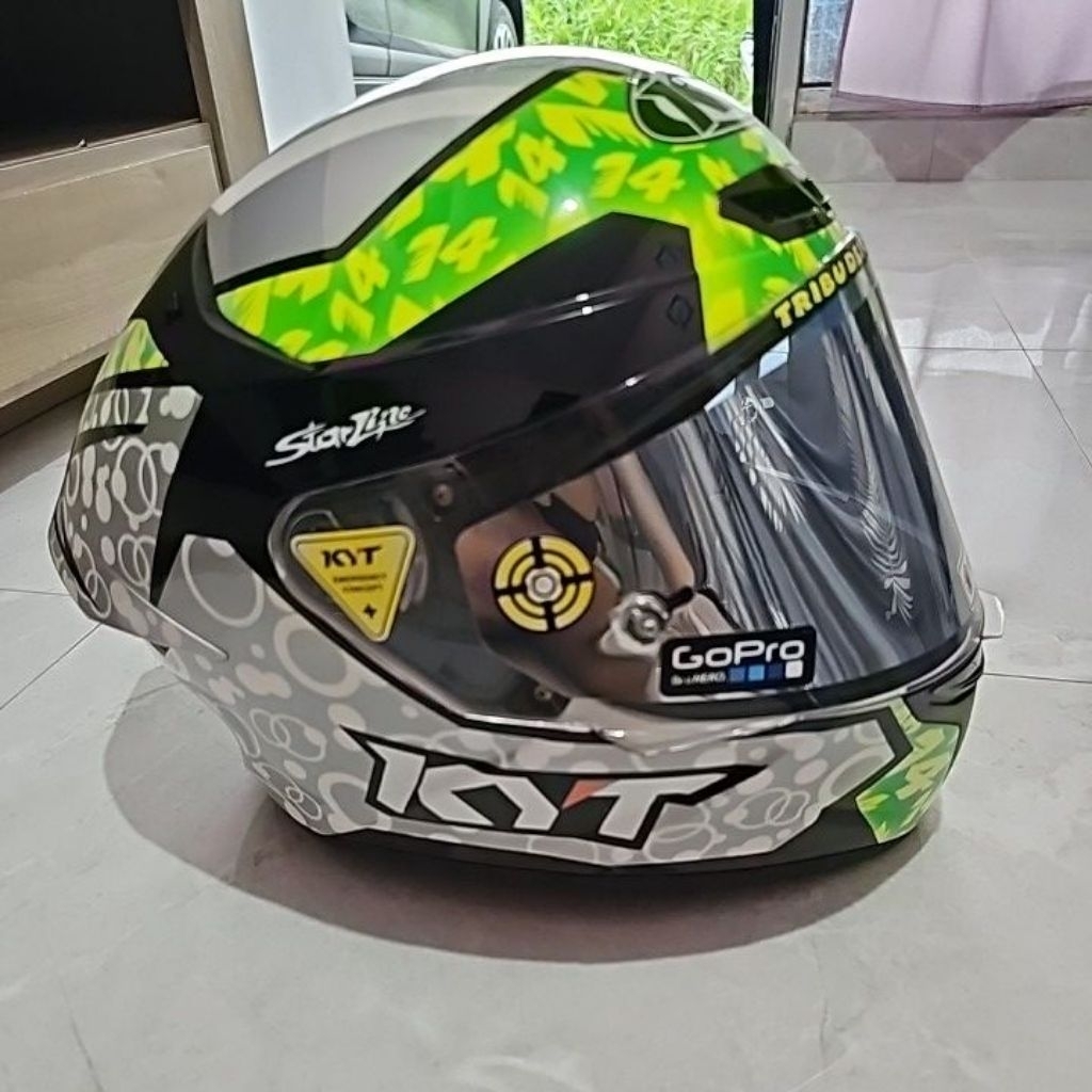 Helm KYT TT course (second)