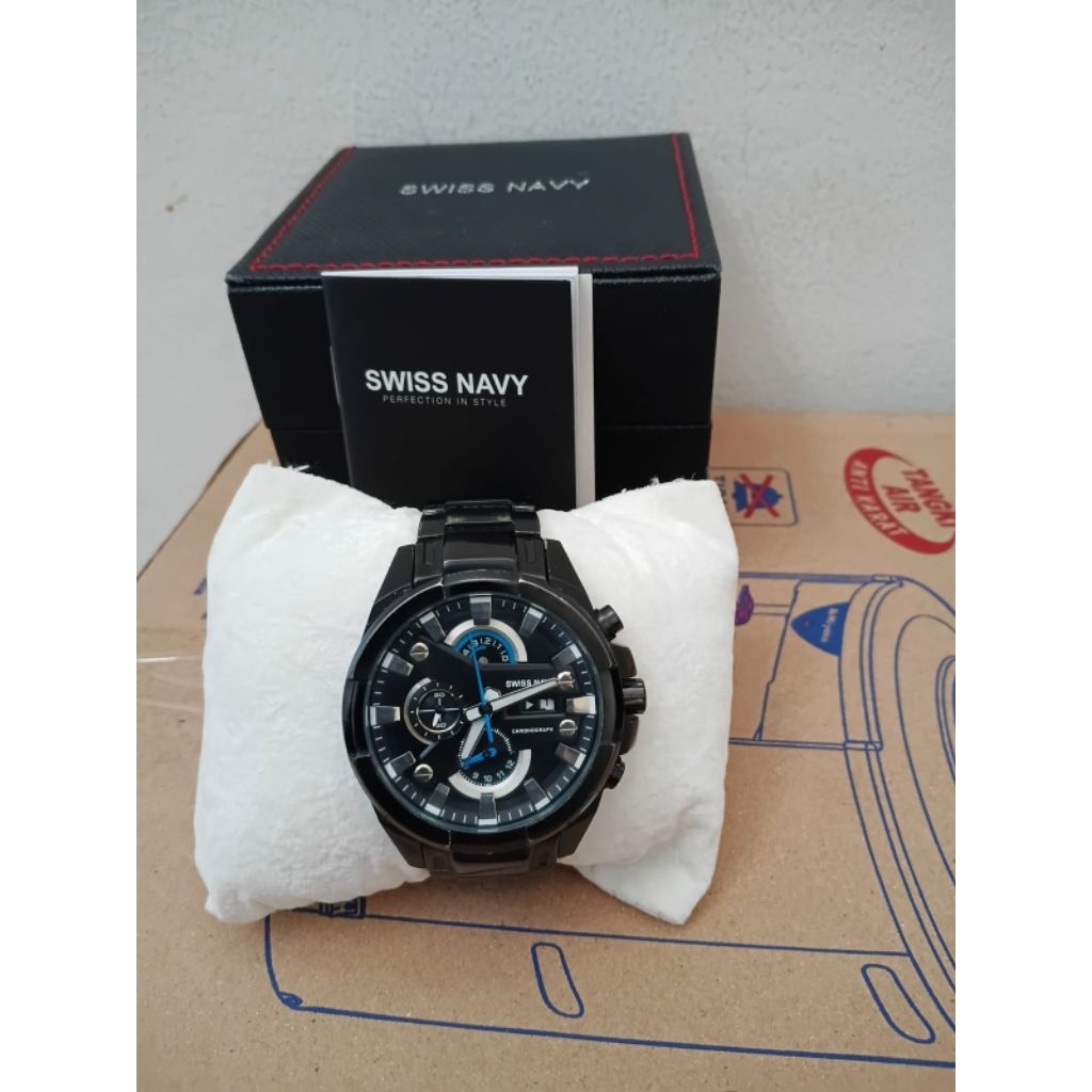Jam tangan Swiss Navy