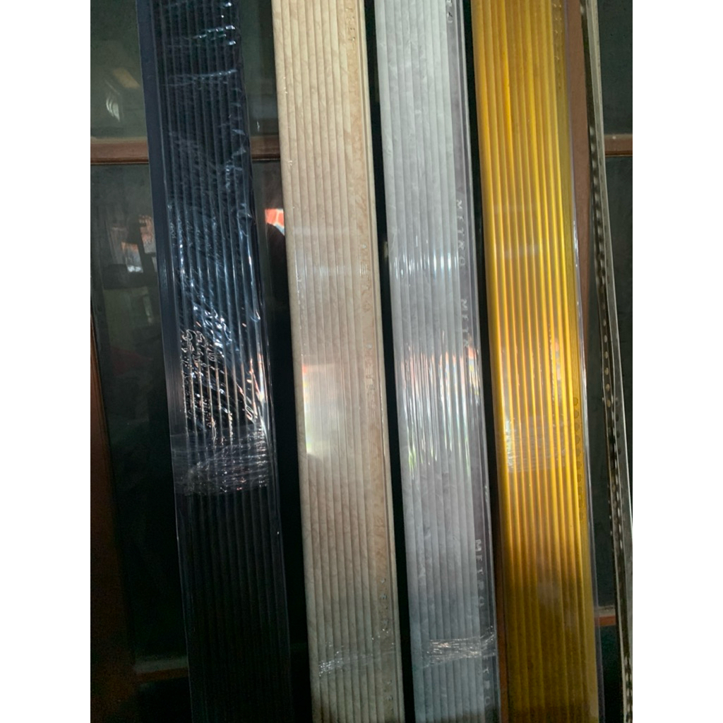 Tile Trim Alumunium/Kuku Macan alumunium/Kuku Macan Keramik Granit/Bon bon alumunium Tertutup Panjan