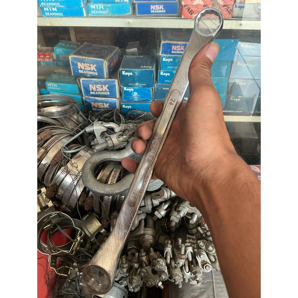 TEKIRO-kunci-ring-pas-24-27