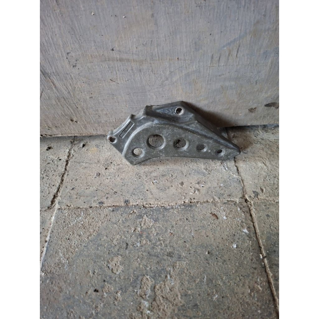 tutup gir depan KLX ori