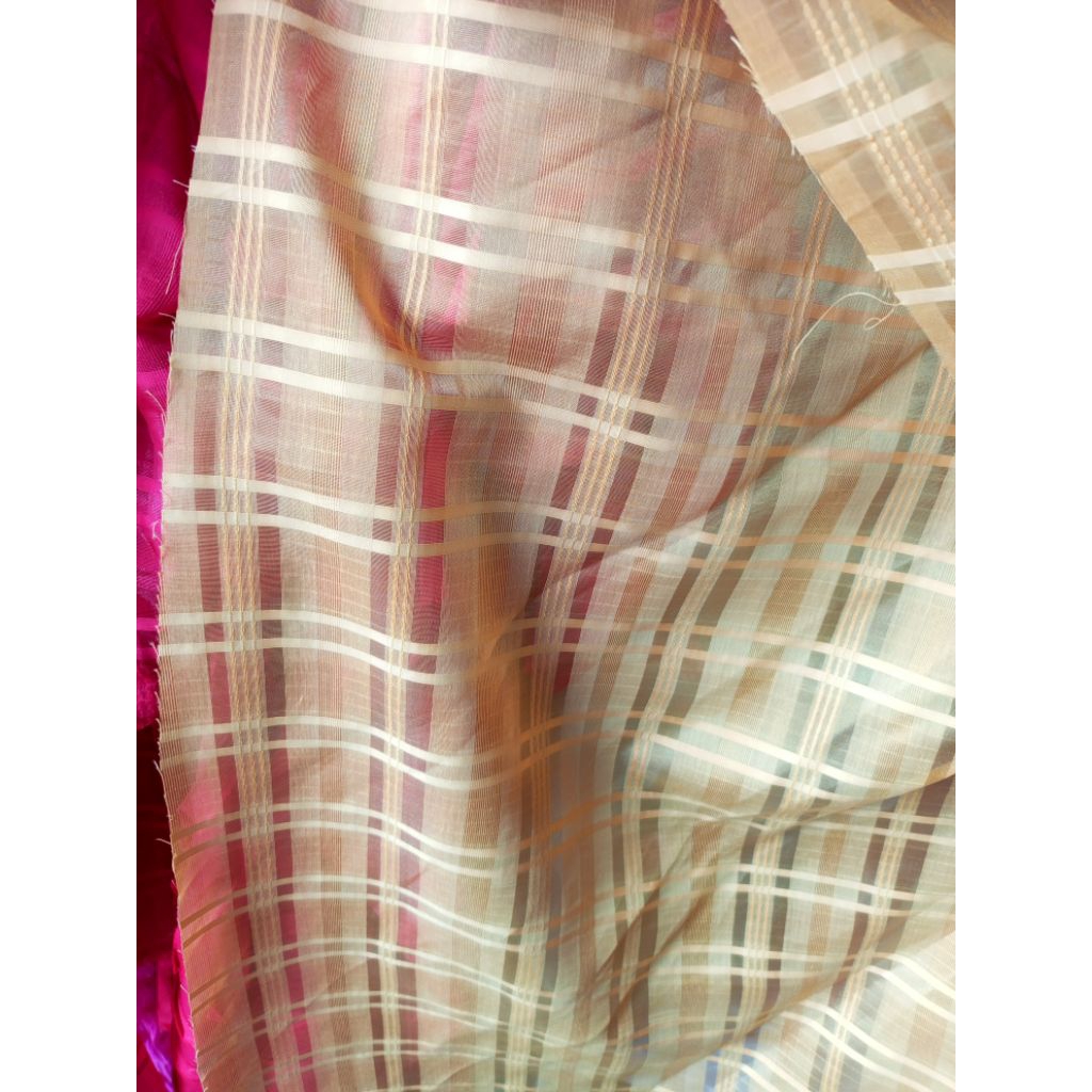 kain organza kotak kotak