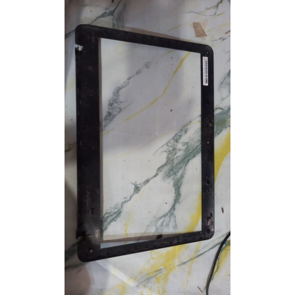 FRAME LAYAR LAPTOP TOSHIBA L510