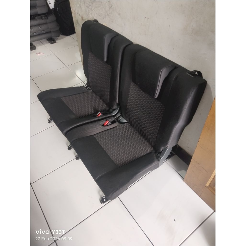 jok belakang avanza E 2022