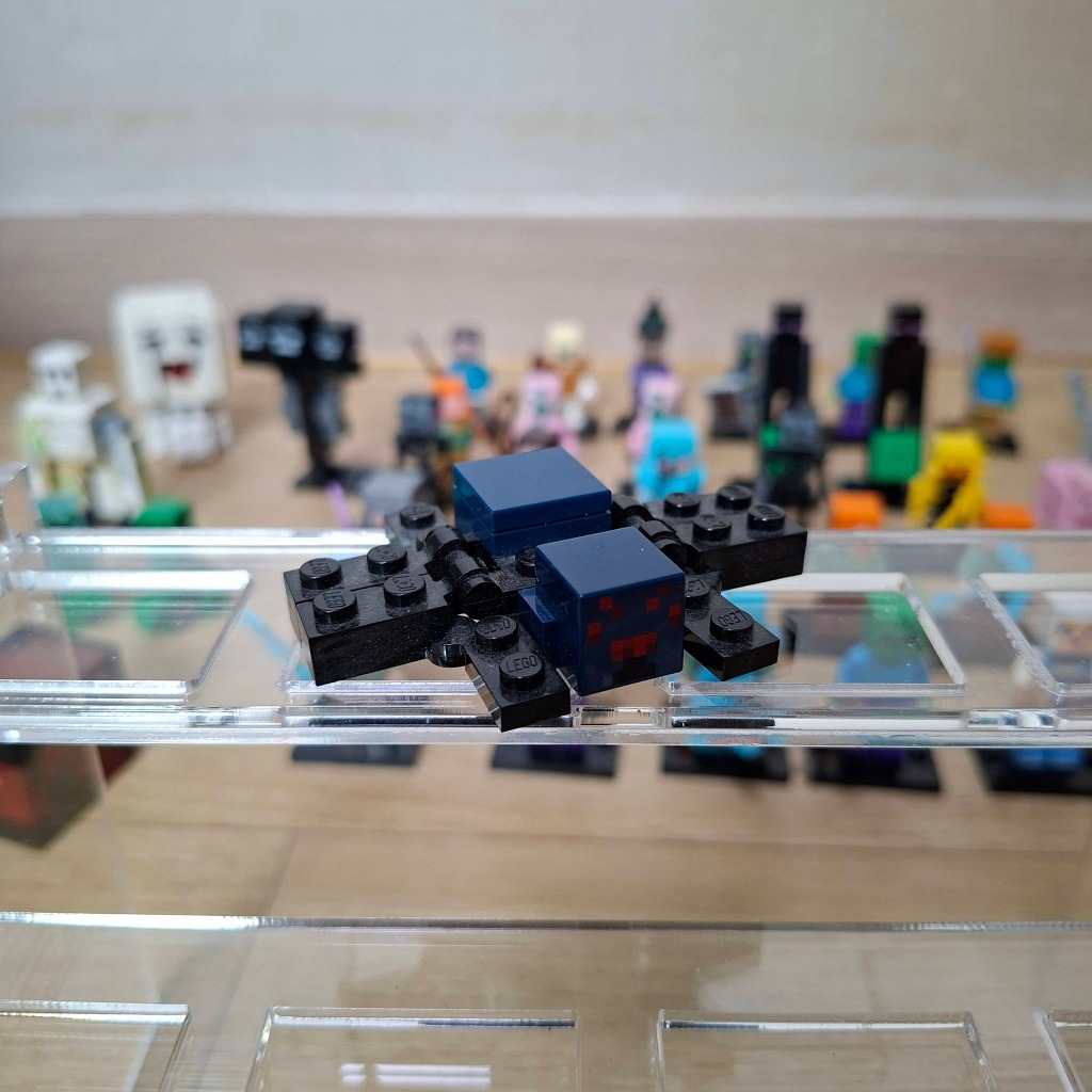 Lego Minifigure Blue Spider 21147 21124 21137