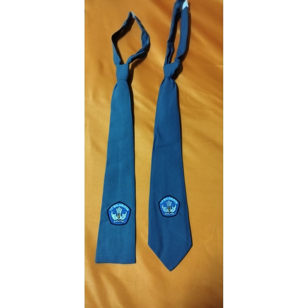 Dasi SMA LOGO BIRU BORDIR DASI SMA PEREKAT