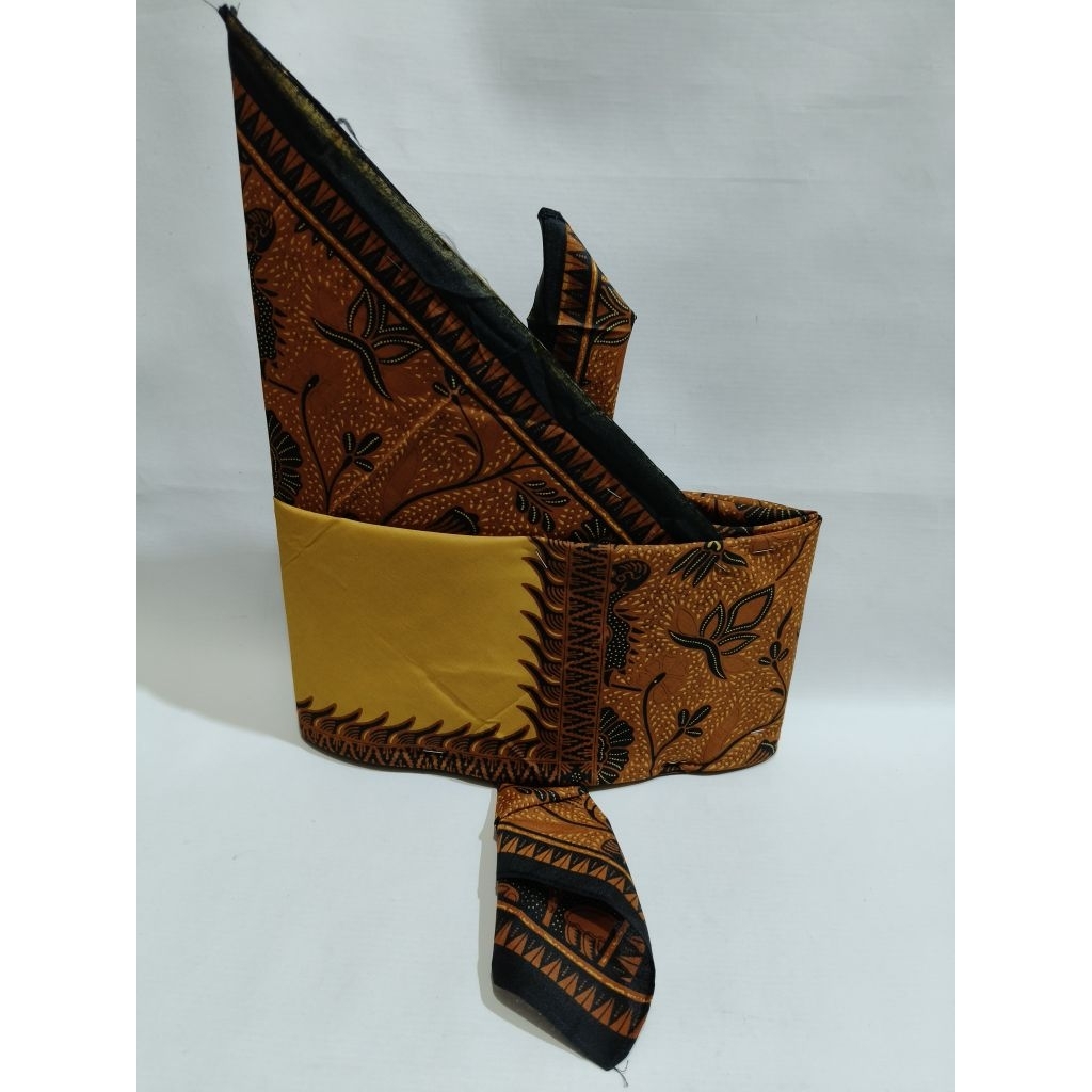 Topi Gotong Simalungun Pria Adat Batak Motif Batik Tradisional untuk Pengantin dan Acara Resmi