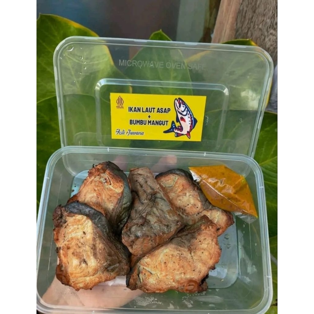 Manyung ikan asap / ikan laut asap lengkap bumbu mangut fresh segar beku kualitas / kepala manyung a