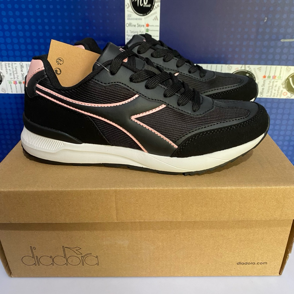 Size 37 38 39 Sepatu Diadora Navis Original Black Women
