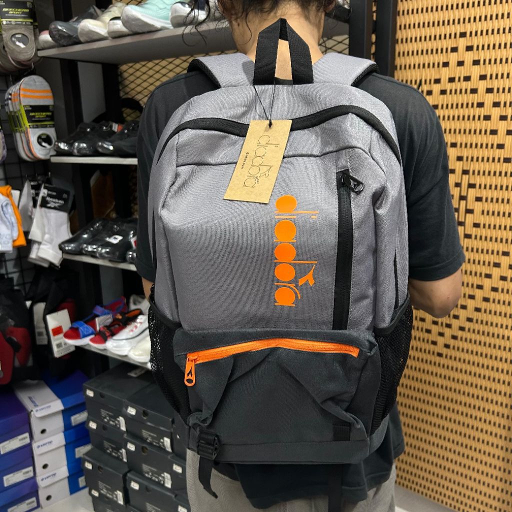 DIADORA BACKPACK ORIGINAL BNIB