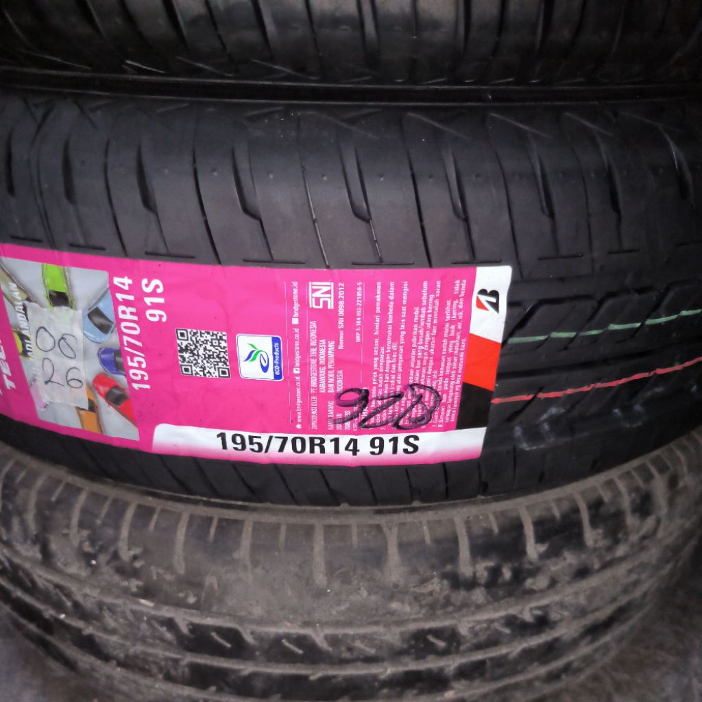 Bridgestone Techno 195/70R14 Dot : 26