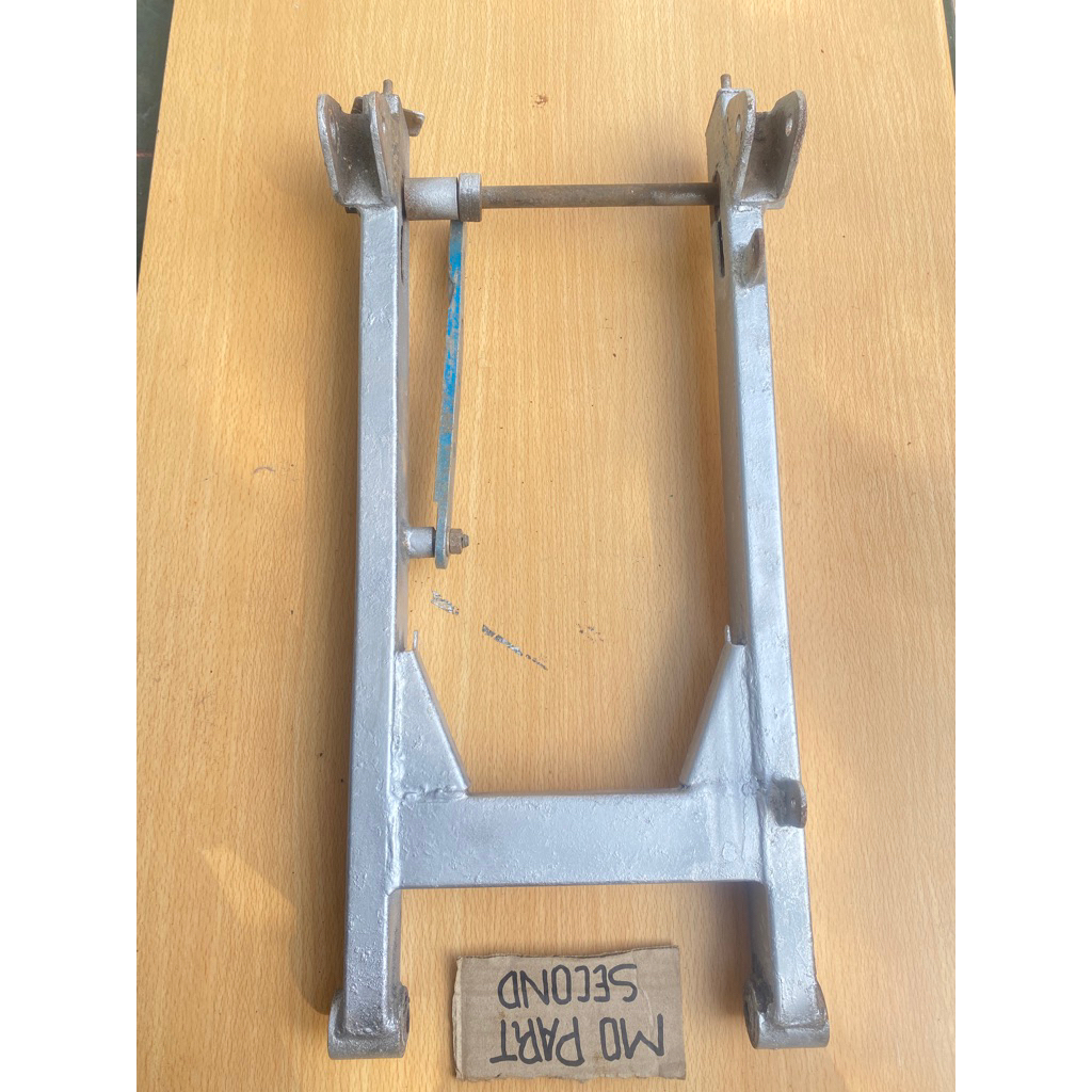 Supitan Swing Arm shogun 125 original copotan / Swing Arm Lengan Ayun Arem Suzuki shogun 125 pnp Suz