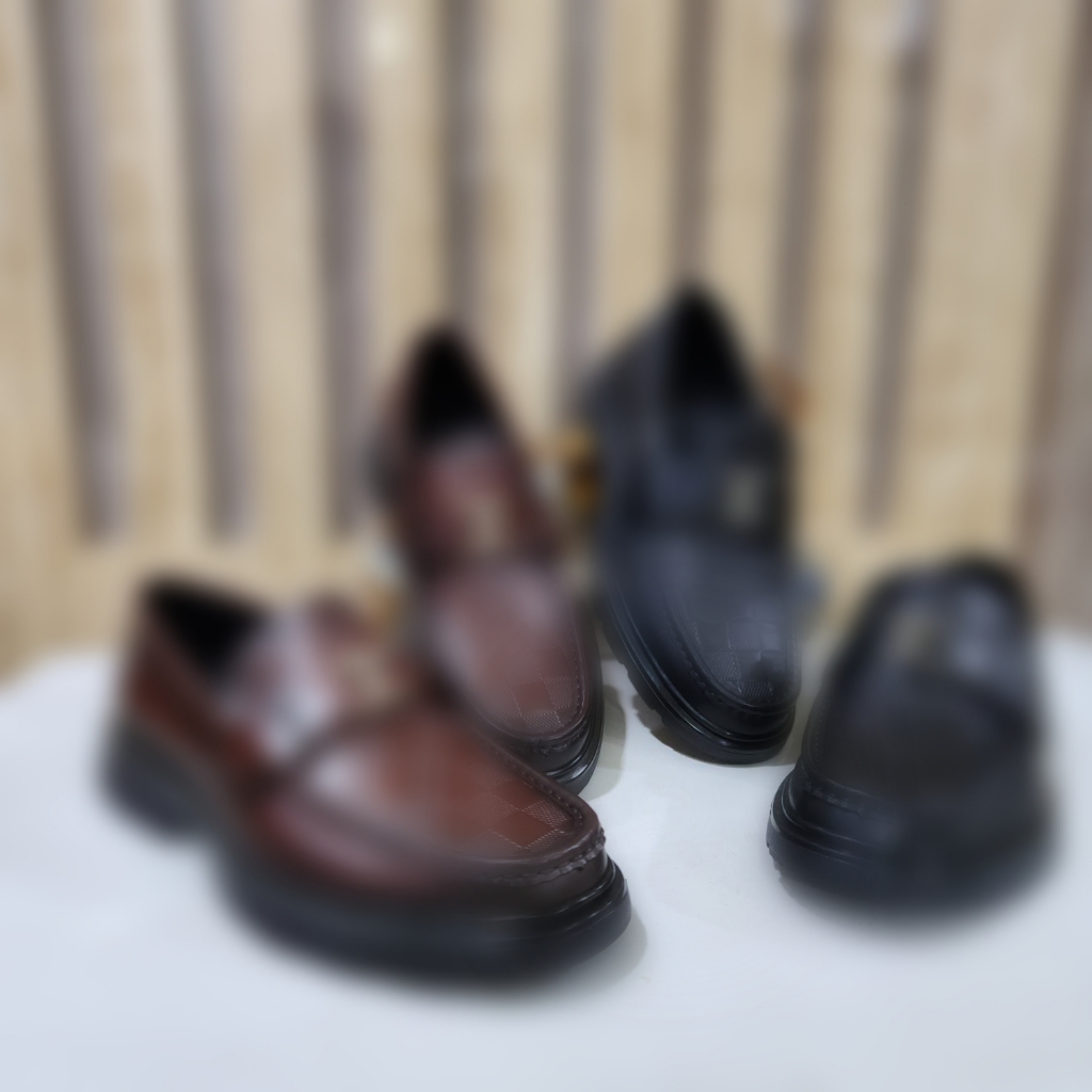 Sepatu Pantofel Pria Men Shoes Oxford Slip On