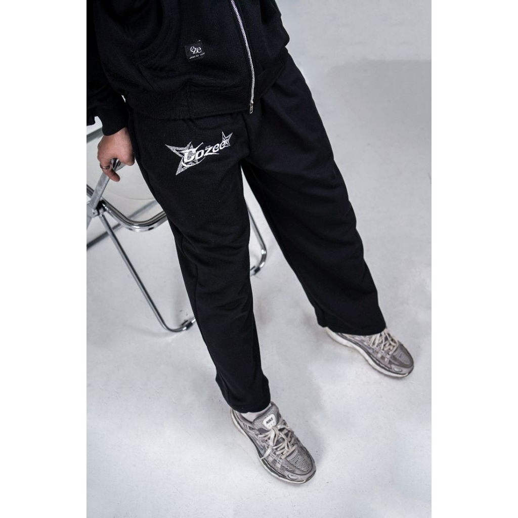 sweatpants motif bordir unisex,sweatpants pria, celana panjang pria, celana fleece pria, celana jogg