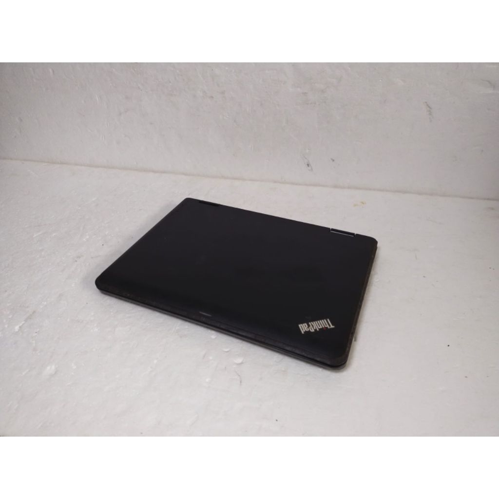 Obral Notebook Second Murah Lenovo Thinkpad 11E(R76)