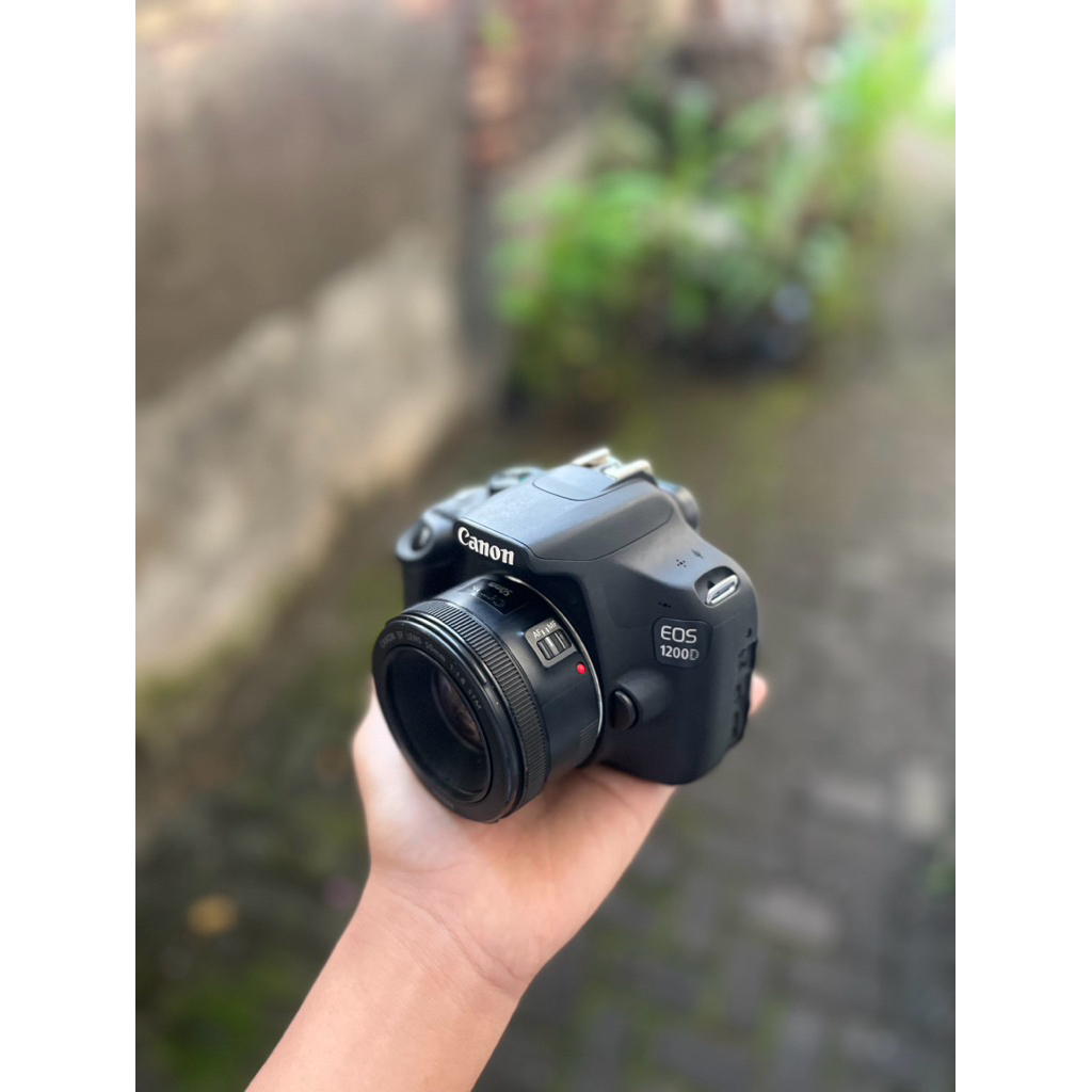 Canon 1200d & Lensa fix Stm 50mm