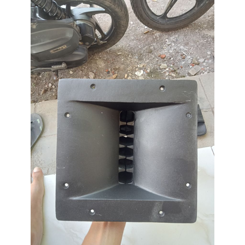 horn corong Twitter harmonika 22x22 sudah drat alumunium diral/cor