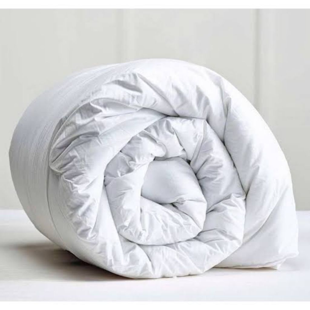 PROMO DISCOUNT  Bedcover Putih Selimut Polos Putih