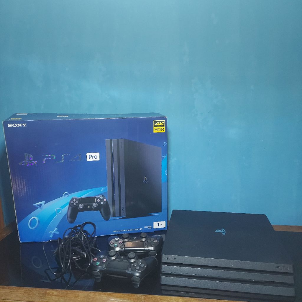 PS4 PRO SERI 72 1TB HEN FW 9.00 EX GARANSI RESMI SONY INDONESI (BEKAS BAIK - GARANSI NYA SUDAH HABIS