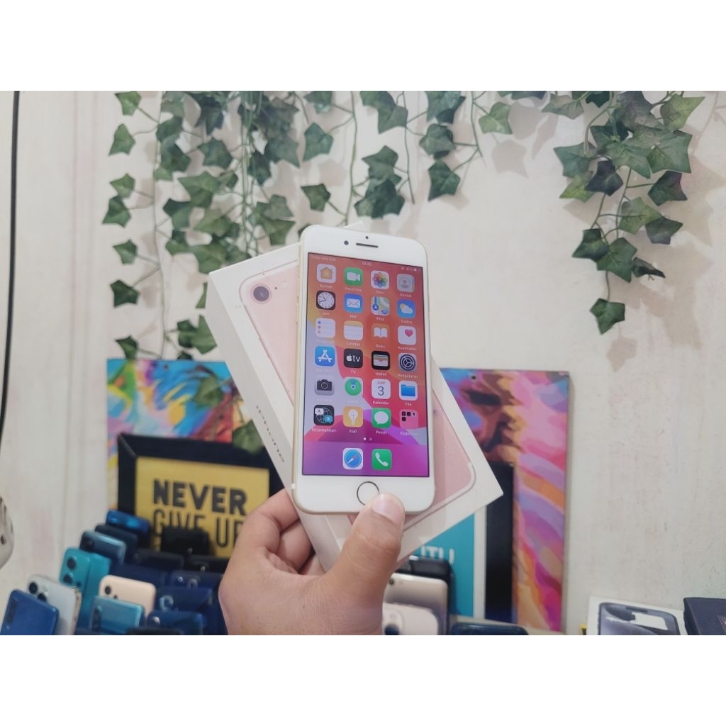 APPLE IPHONE 7 256GB WITHBOX EX INTER