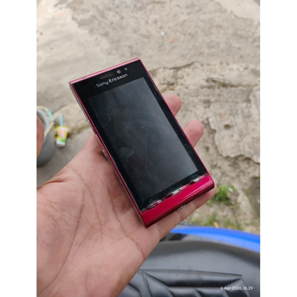 Sony Ericsson Satio Dummy/hp mainan