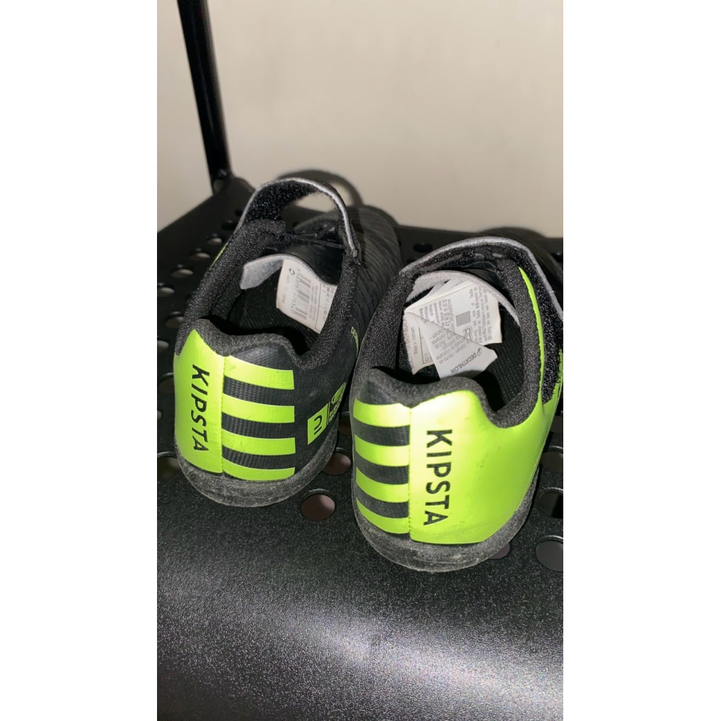 preloved sepatu bola anak