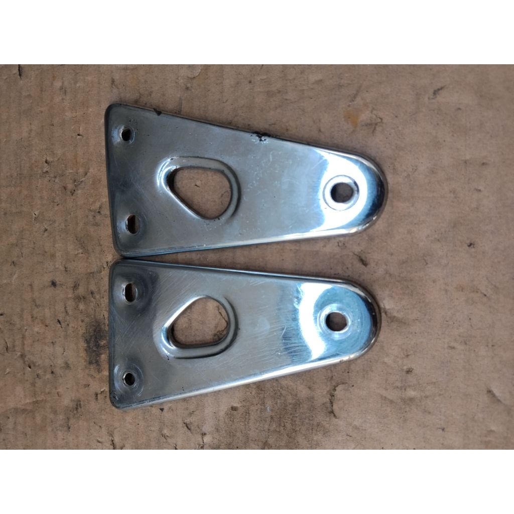 breket pangkon dudukan lampu depan yamaha RX KING new barong ori