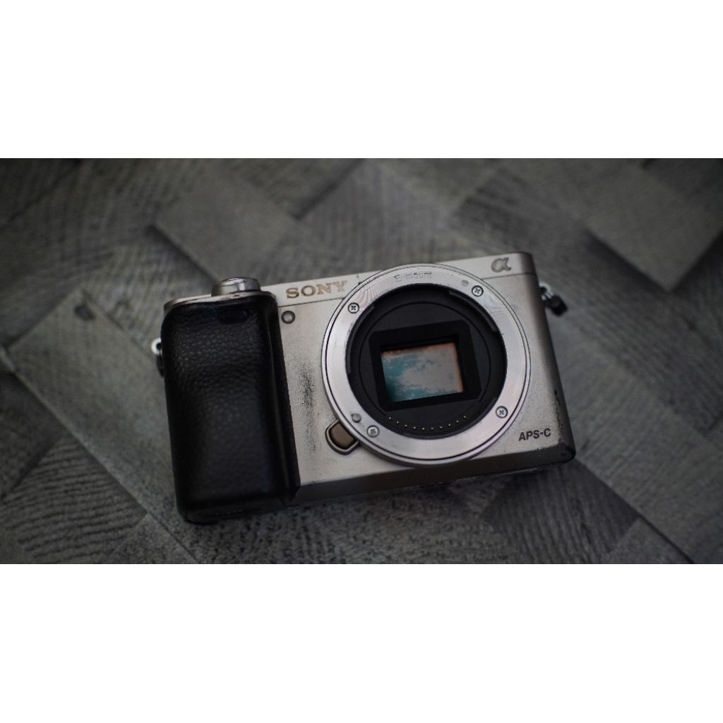 SONY A6000 SECOND BODY ONLY MATI TOTAL