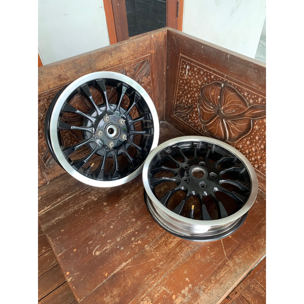 VELG VESPA MATIC SPRINT ORIGINAL SECOND