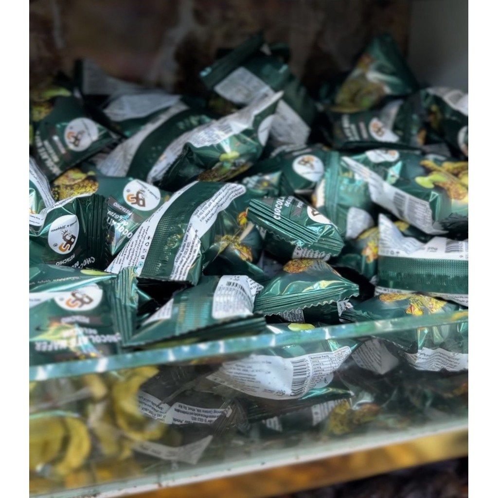 Coklat wafer belgium pistasio