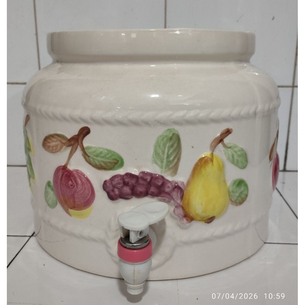 Dispenser Guci keramik / Guci Galon Air Minum