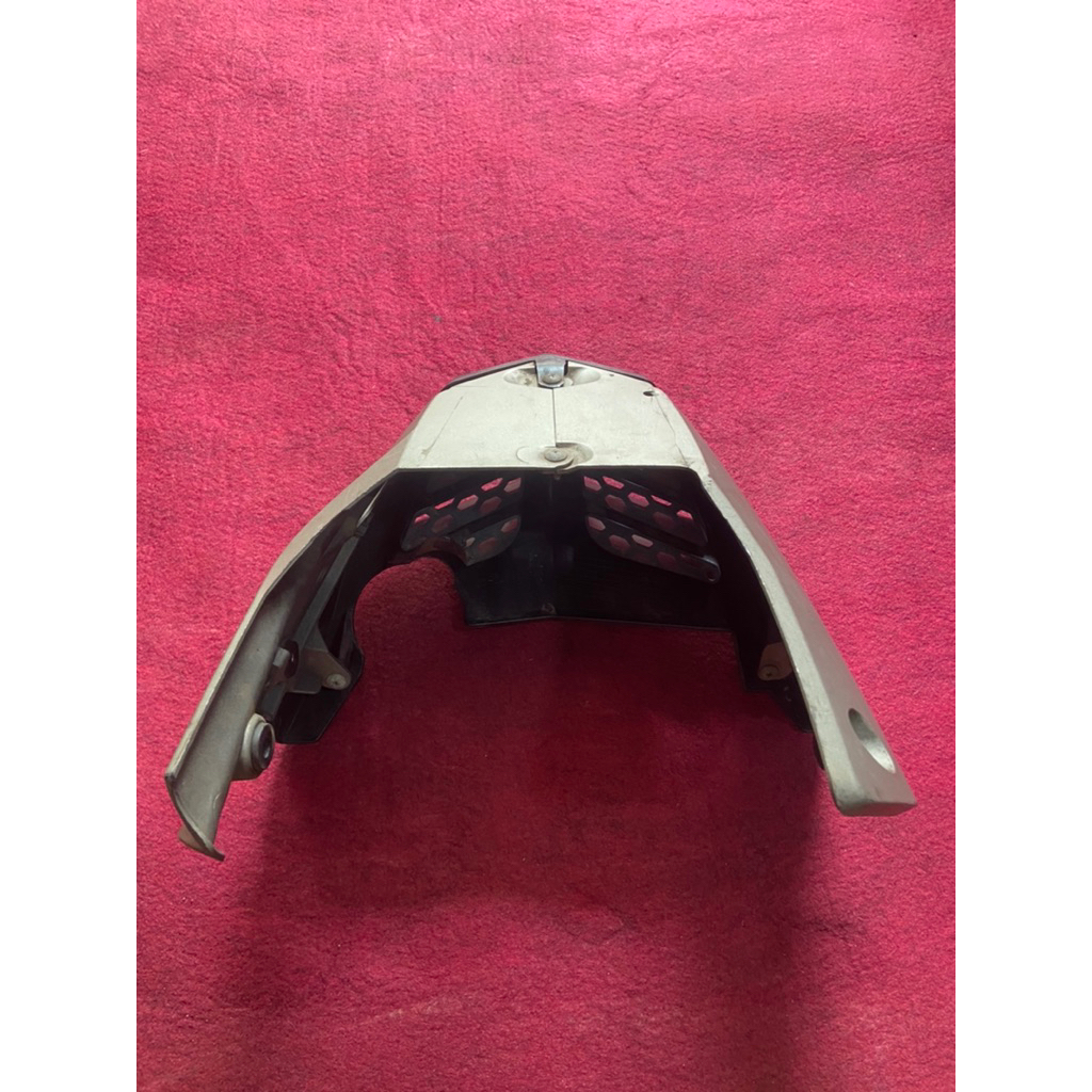 cover mesin cover lumpur penahan mesin vixion nva vixion new advance 2tp original