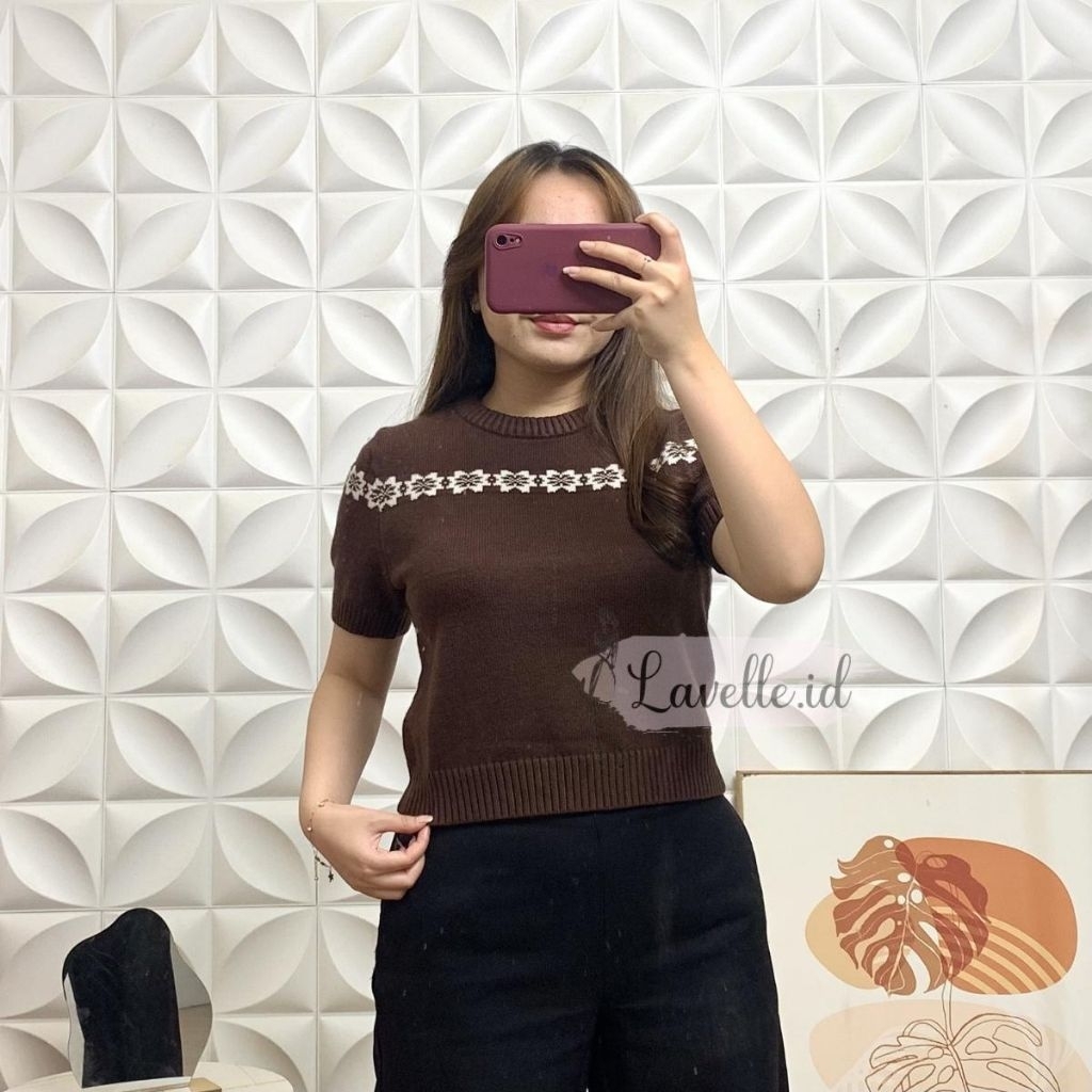 LAVELLE Candy Top Knitwear OK Lengan Pendek