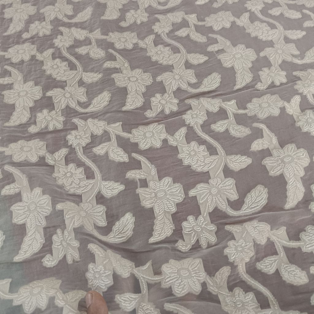 KAIN ORGANZA BORDIR MOTIF KEMBANG DAN TIMBUL