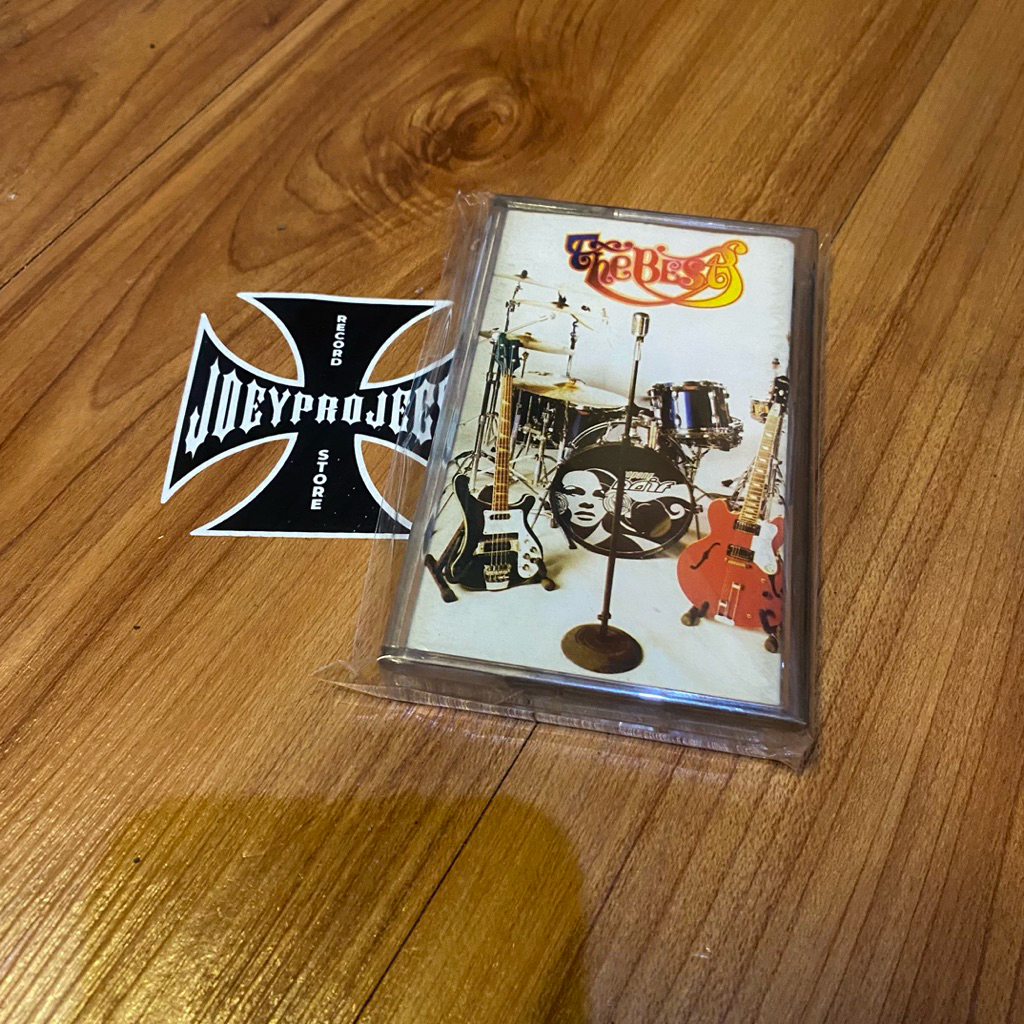 kaset naif - the best of