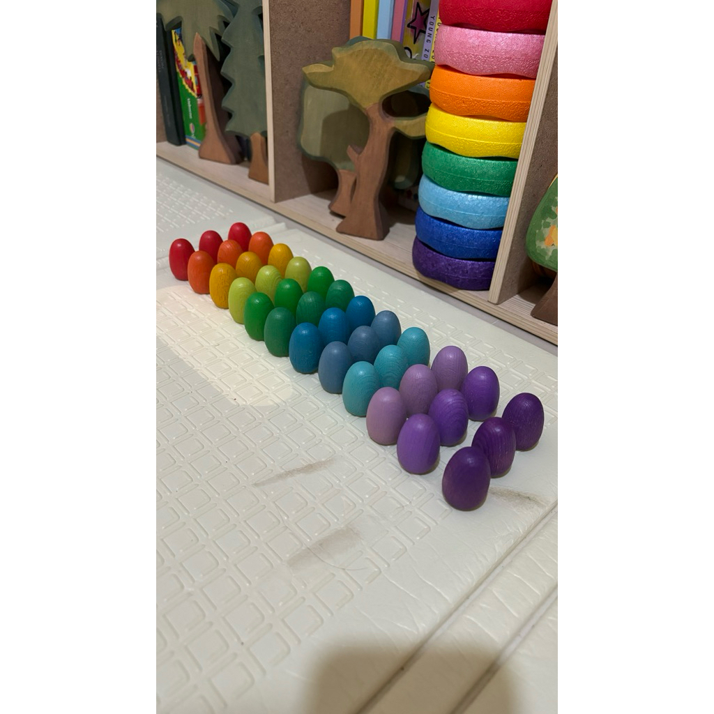 Loose Parts Look a Like Grapat
