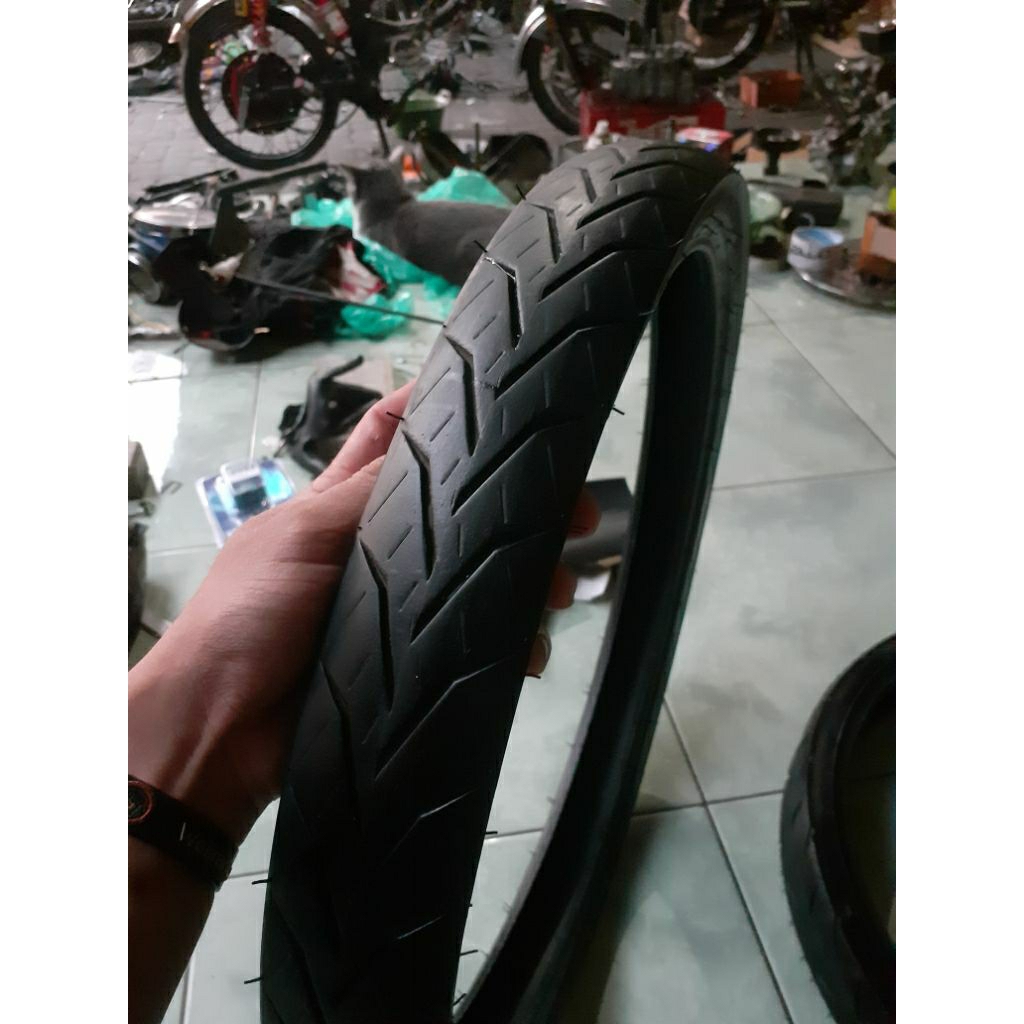 ban bekas ring 18