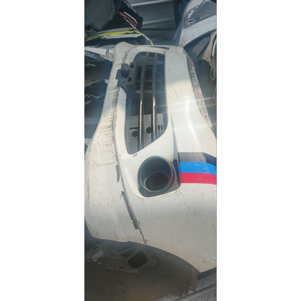 Bumper Depan Daihatsu Luxio facelift