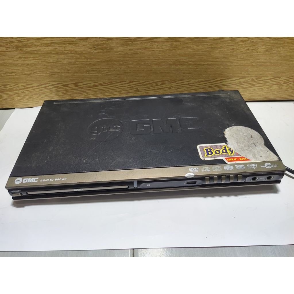 DVD PLAYER GMC BM 081Q BROWN DVD VCD GMC