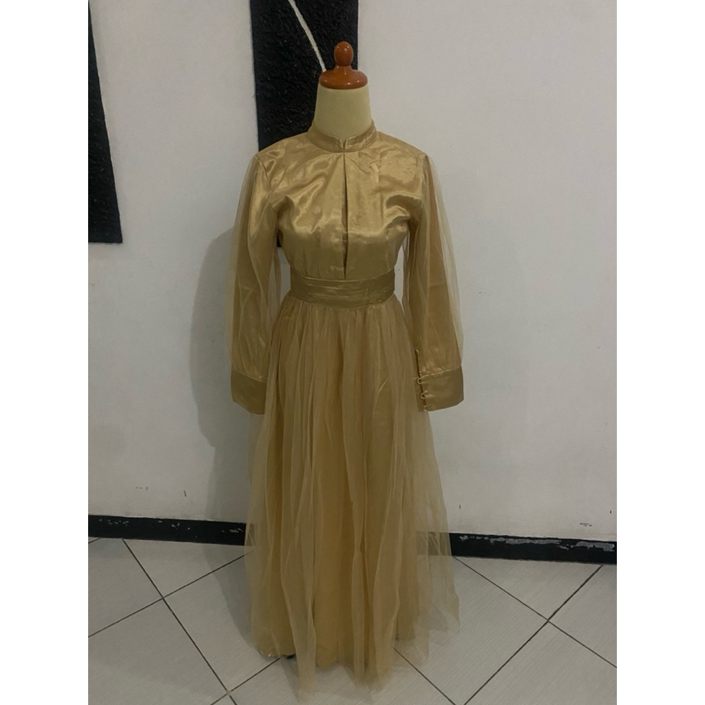 Dress Bridesmaid Dress Lamaran Dress Perpisahan Dress Wisuda Dress Graduation Dress Engagement Wanit