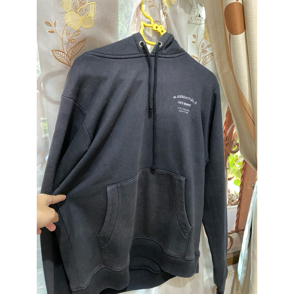 hoodie w essentiels black