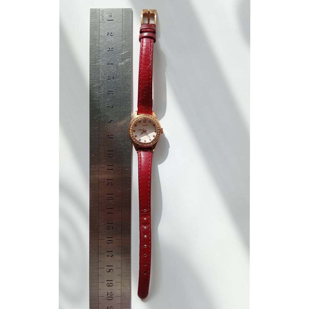 Preloved Jam Tangan Analog Wanita Lloyd the Gift Korean Women Fashion Watch Korea