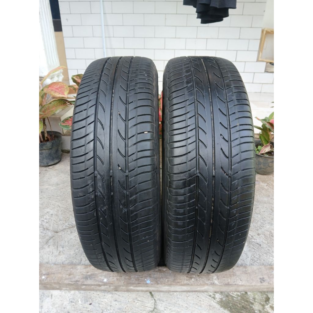 Ban Bridgestone 185/65 R15