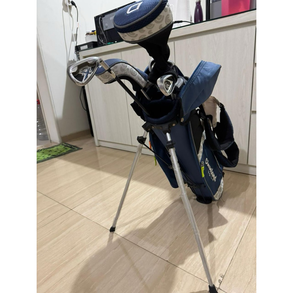 1 SET GOLF JUNIOR CLEVELAND